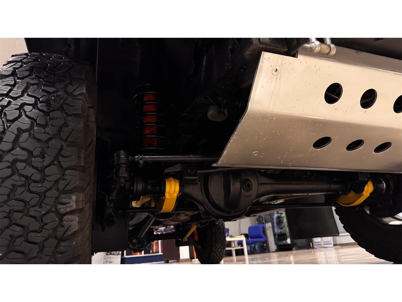 Land-rover-Defender-110-1994-BLACK-BLACK-32