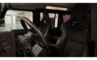 Land-rover-Defender-110-1994-BLACK-BLACK-37