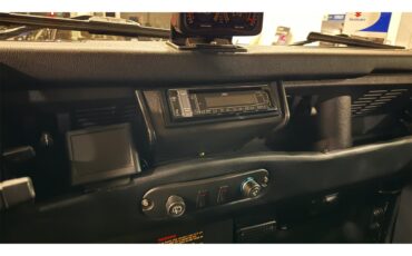 Land-rover-Defender-110-1994-BLACK-BLACK-41