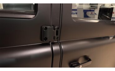 Land-rover-Defender-110-1994-BLACK-BLACK-5