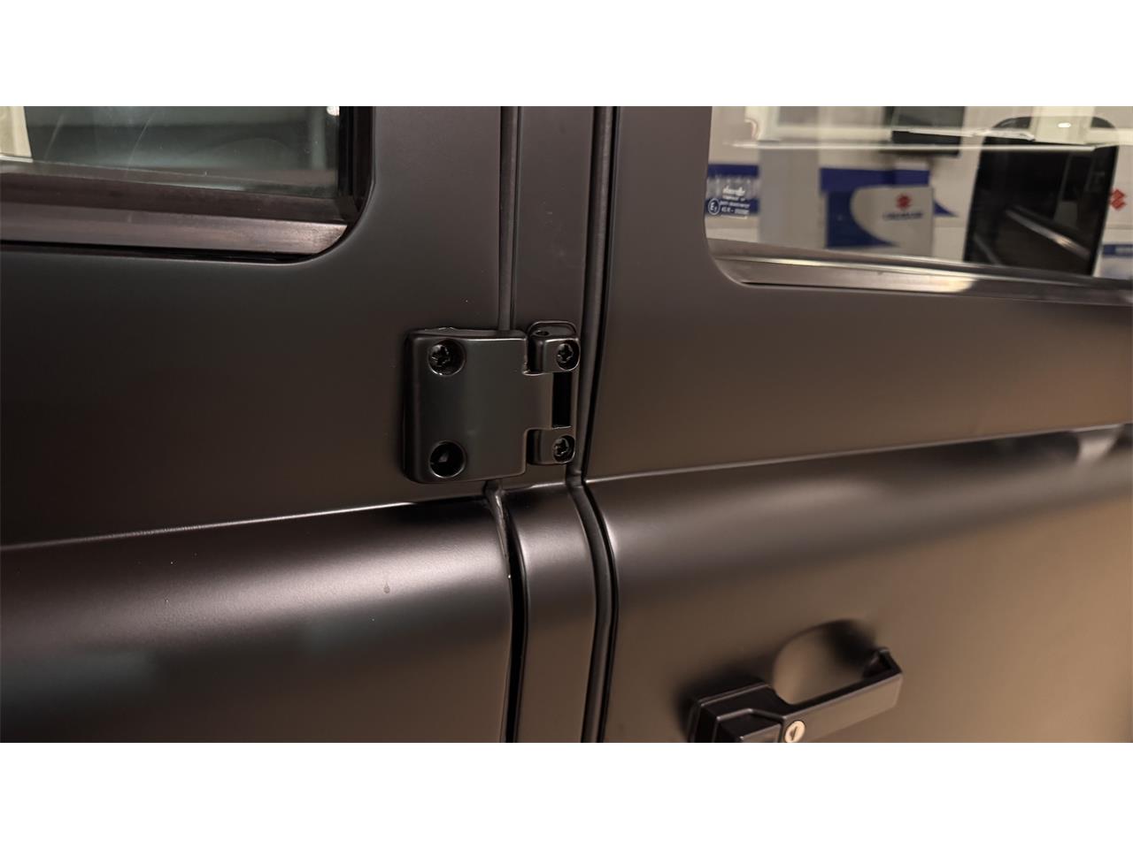 Land-rover-Defender-110-1994-BLACK-BLACK-5