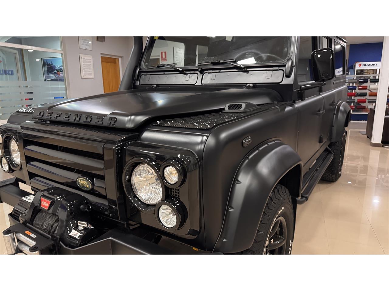 Land-rover-Defender-110-1994-BLACK-BLACK-56