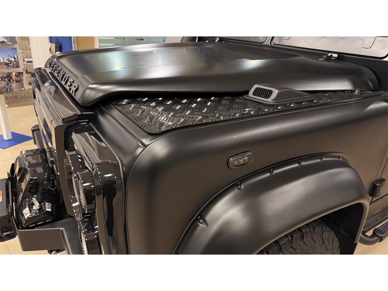 Land-rover-Defender-110-1994-BLACK-BLACK-58