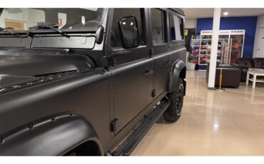 Land-rover-Defender-110-1994-BLACK-BLACK-59
