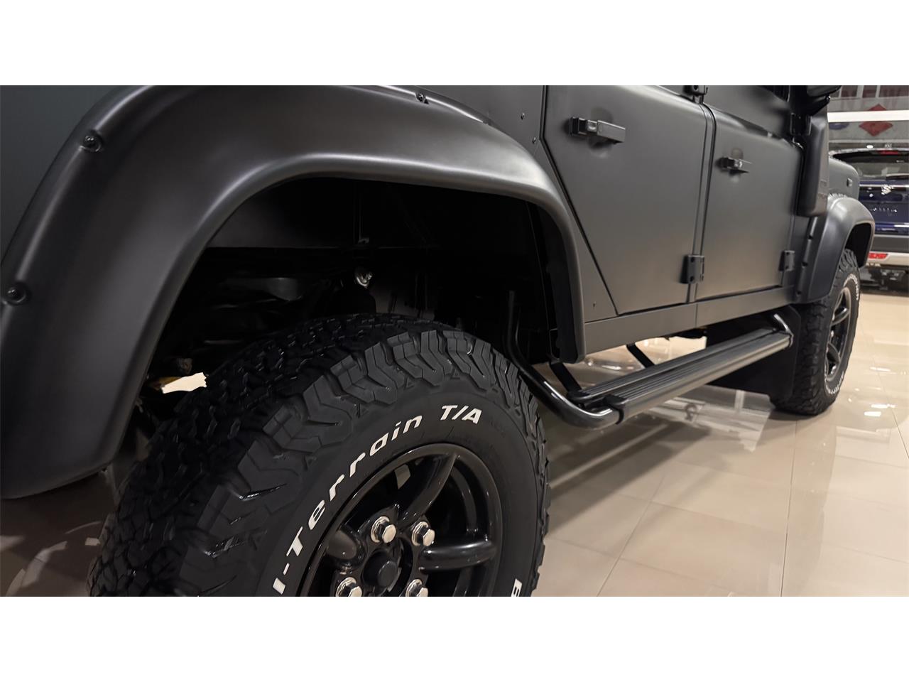 Land-rover-Defender-110-1994-BLACK-BLACK-75