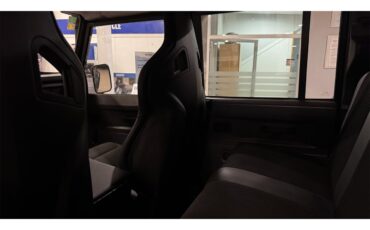 Land-rover-Defender-110-1994-BLACK-BLACK-77