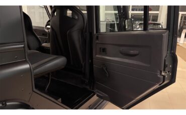 Land-rover-Defender-110-1994-BLACK-BLACK-9