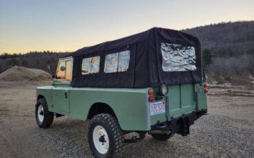 Land-rover-Defender-1966-Green-7