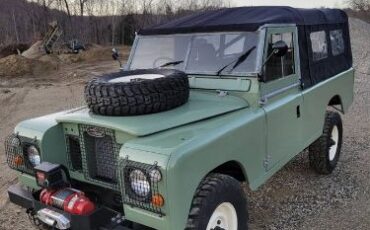 Land-rover-Defender-1966-Green-8