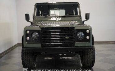 Land-rover-Defender-1991-Keswick-Green-Black-17
