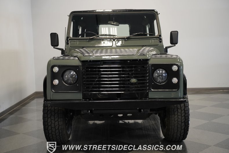 Land-rover-Defender-1991-Keswick-Green-Black-17
