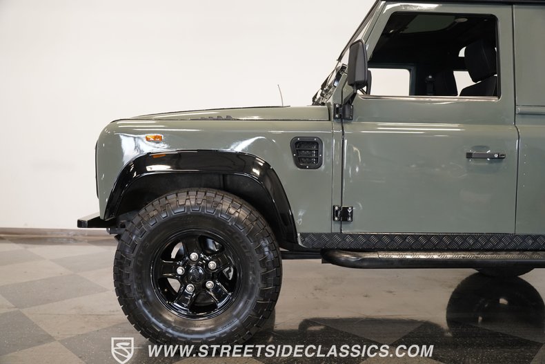 Land-rover-Defender-1991-Keswick-Green-Black-20