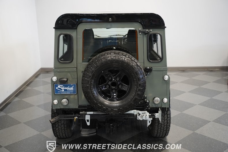 Land-rover-Defender-1991-Keswick-Green-Black-23
