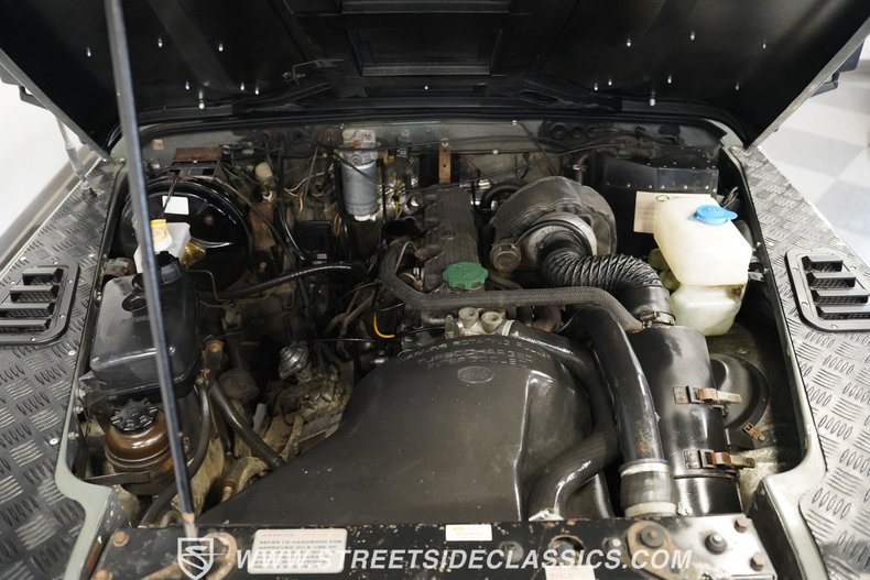 Land-rover-Defender-1991-Keswick-Green-Black-24