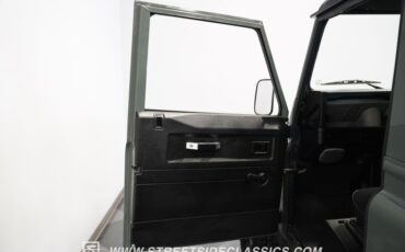 Land-rover-Defender-1991-Keswick-Green-Black-25
