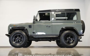 Land-rover-Defender-1991-Keswick-Green-Black-3