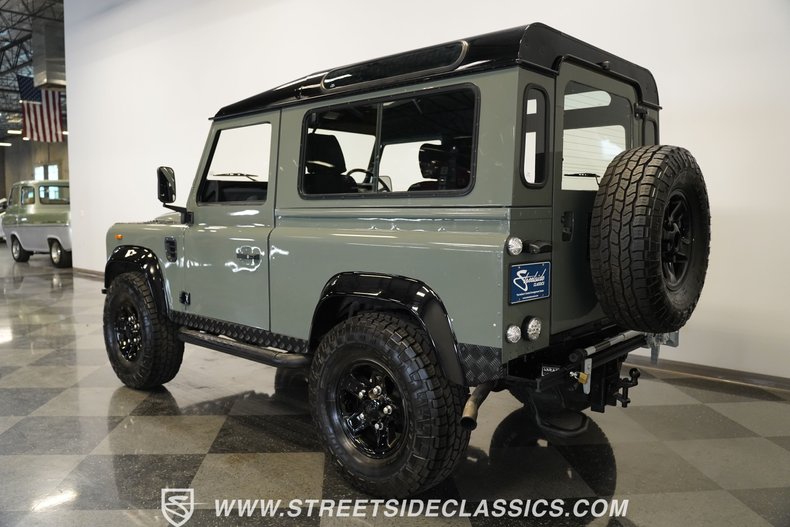 Land-rover-Defender-1991-Keswick-Green-Black-37