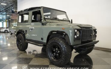 Land-rover-Defender-1991-Keswick-Green-Black-39