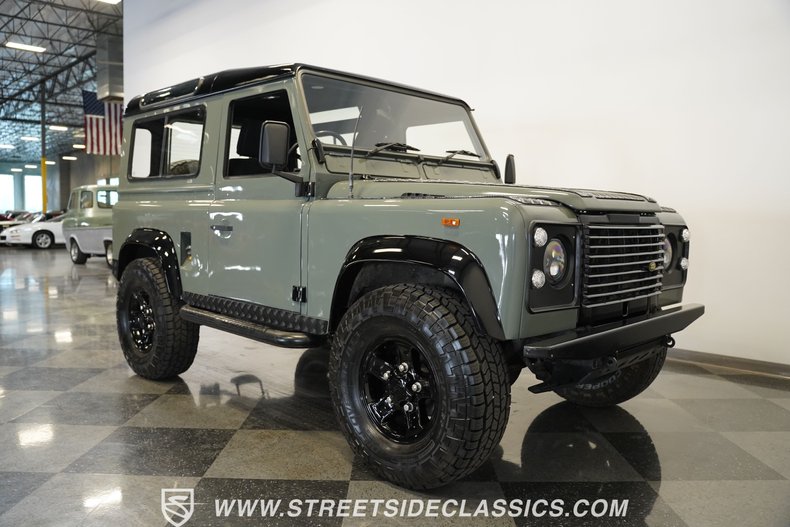 Land-rover-Defender-1991-Keswick-Green-Black-39