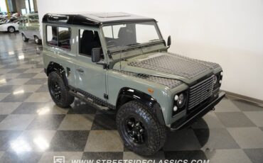 Land-rover-Defender-1991-Keswick-Green-Black-40