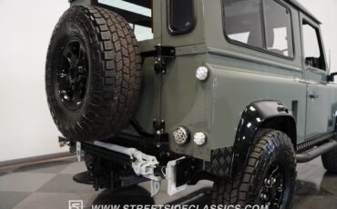 Land-rover-Defender-1991-Keswick-Green-Black-41
