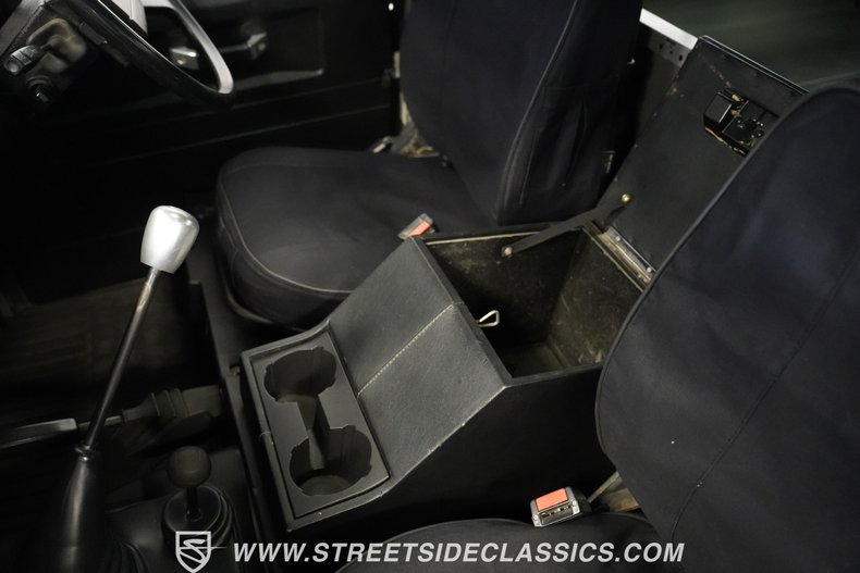Land-rover-Defender-1991-Keswick-Green-Black-48