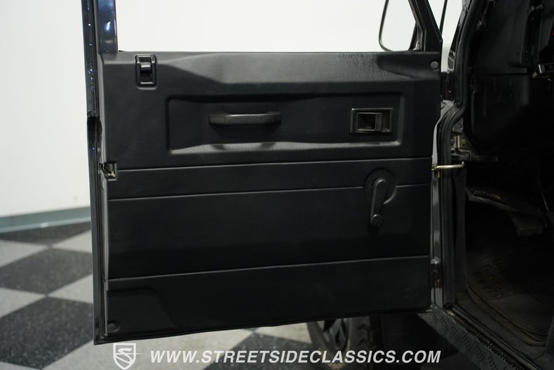 Land-rover-Santana-1989-Charcoal-Gray-Black-34