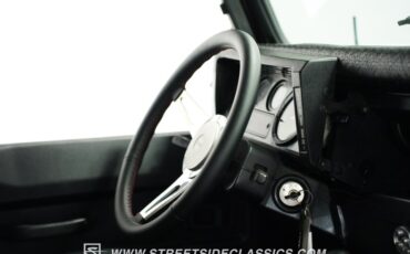 Land-rover-Santana-1989-Charcoal-Gray-Black-49