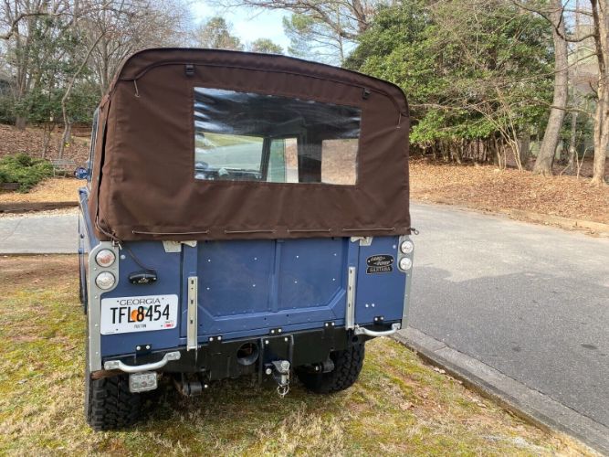 Land-rover-Series-2a-1968-Sunset-Blue-Brown-12