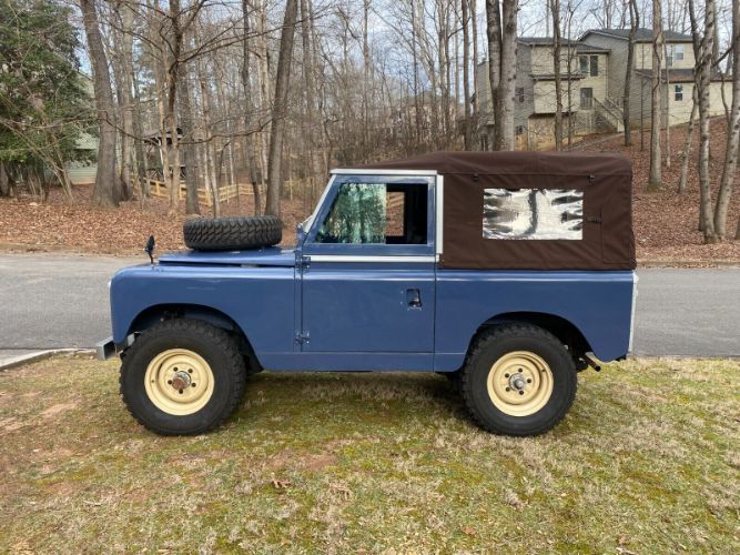 Land-rover-Series-2a-1968-Sunset-Blue-Brown-4