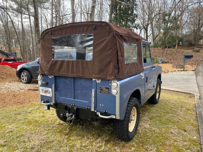 Land-rover-Series-2a-1968-Sunset-Blue-Brown-8