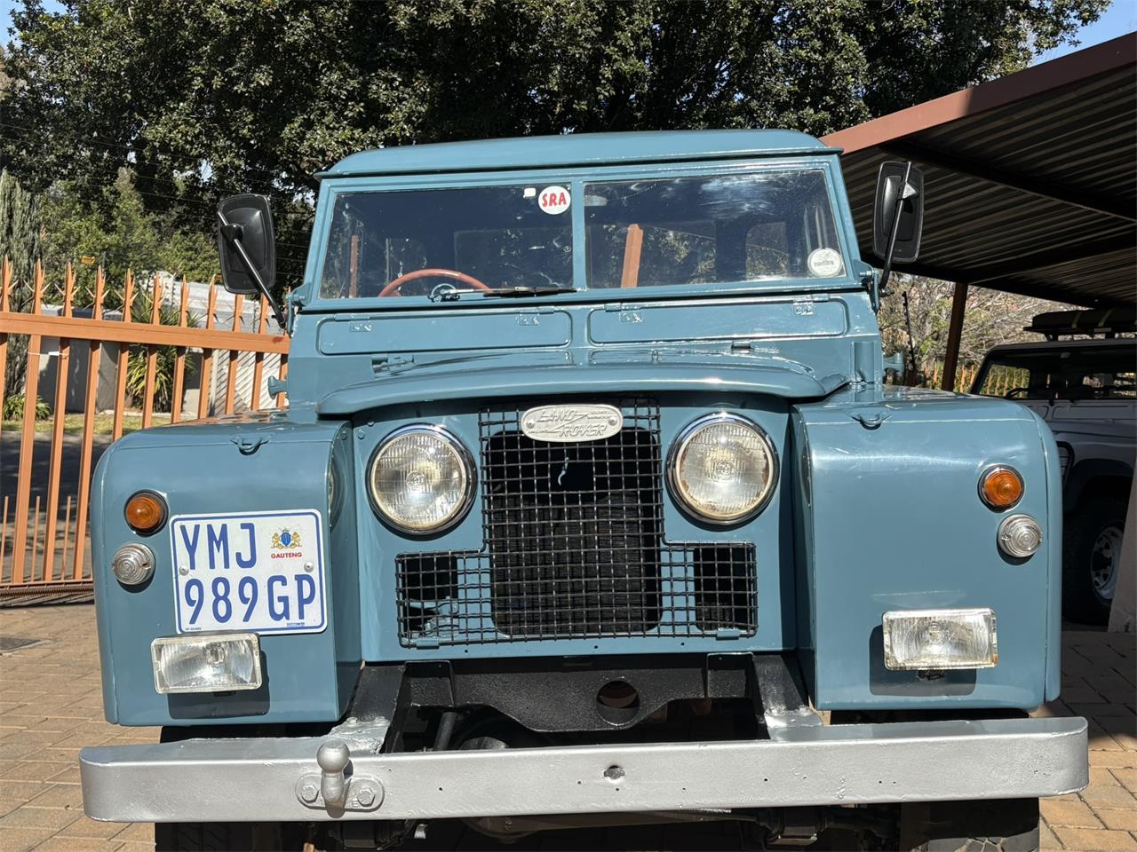 Land-rover-Series-iia-1960-Blue-Blue-Brown-2