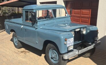 Land-rover-Series-iia-1960-Blue-Blue-Brown-3