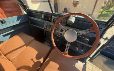 Land-rover-Series-iia-1960-Blue-Blue-Brown-7