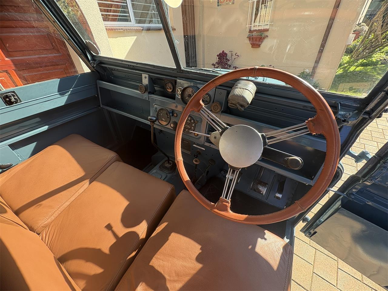 Land-rover-Series-iia-1960-Blue-Blue-Brown-7