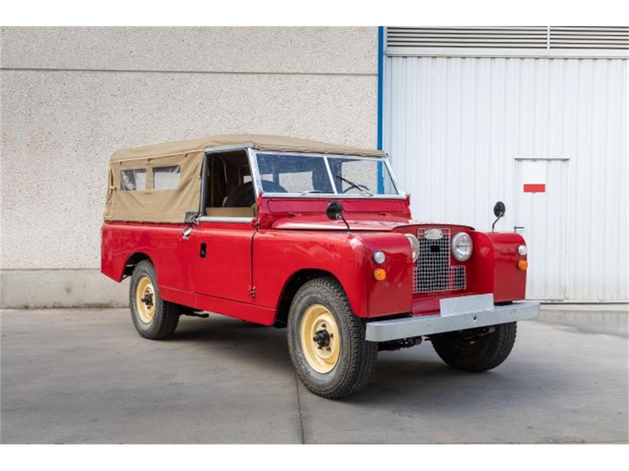 Land-rover-Series-iia-1963-Poppy-Red-Poppy-Red-21