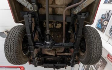 Land-rover-Series-iia-1963-Poppy-Red-Poppy-Red-23
