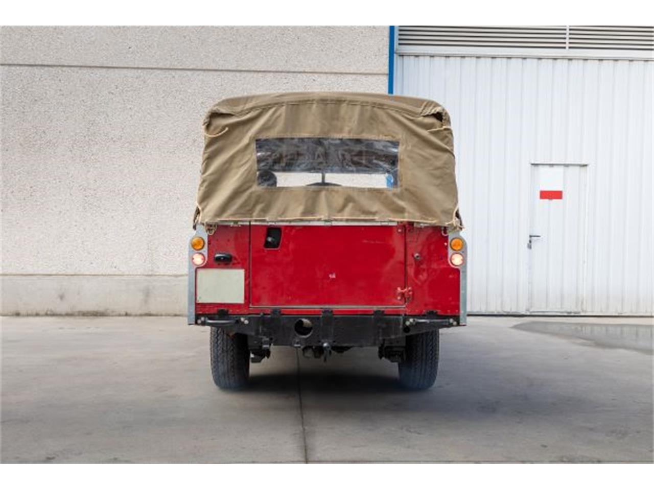 Land-rover-Series-iia-1963-Poppy-Red-Poppy-Red-3