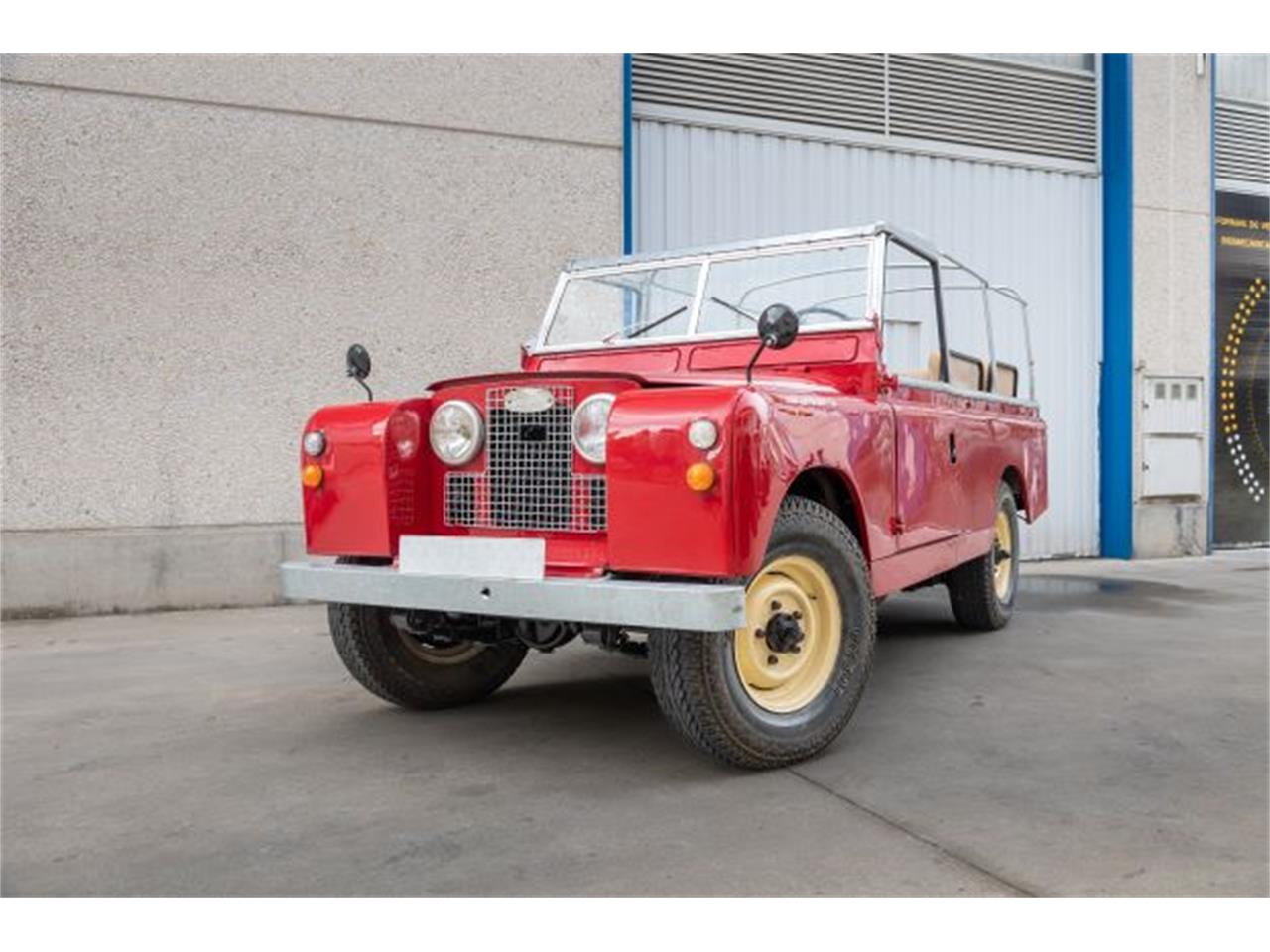 Land-rover-Series-iia-1963-Poppy-Red-Poppy-Red-9