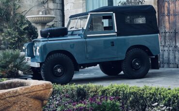 Land-rover-Series-iia-1966-Marine-blue-Luxury-Black-19