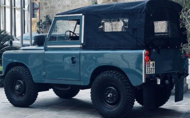 Land-rover-Series-iia-1966-Marine-blue-Luxury-Black-23