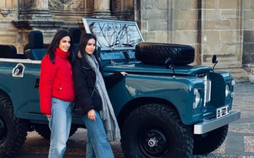 Land-rover-Series-iia-1966-Marine-blue-Luxury-Black-4