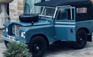 Land-rover-Series-iia-1966-Marine-blue-Luxury-Black-40