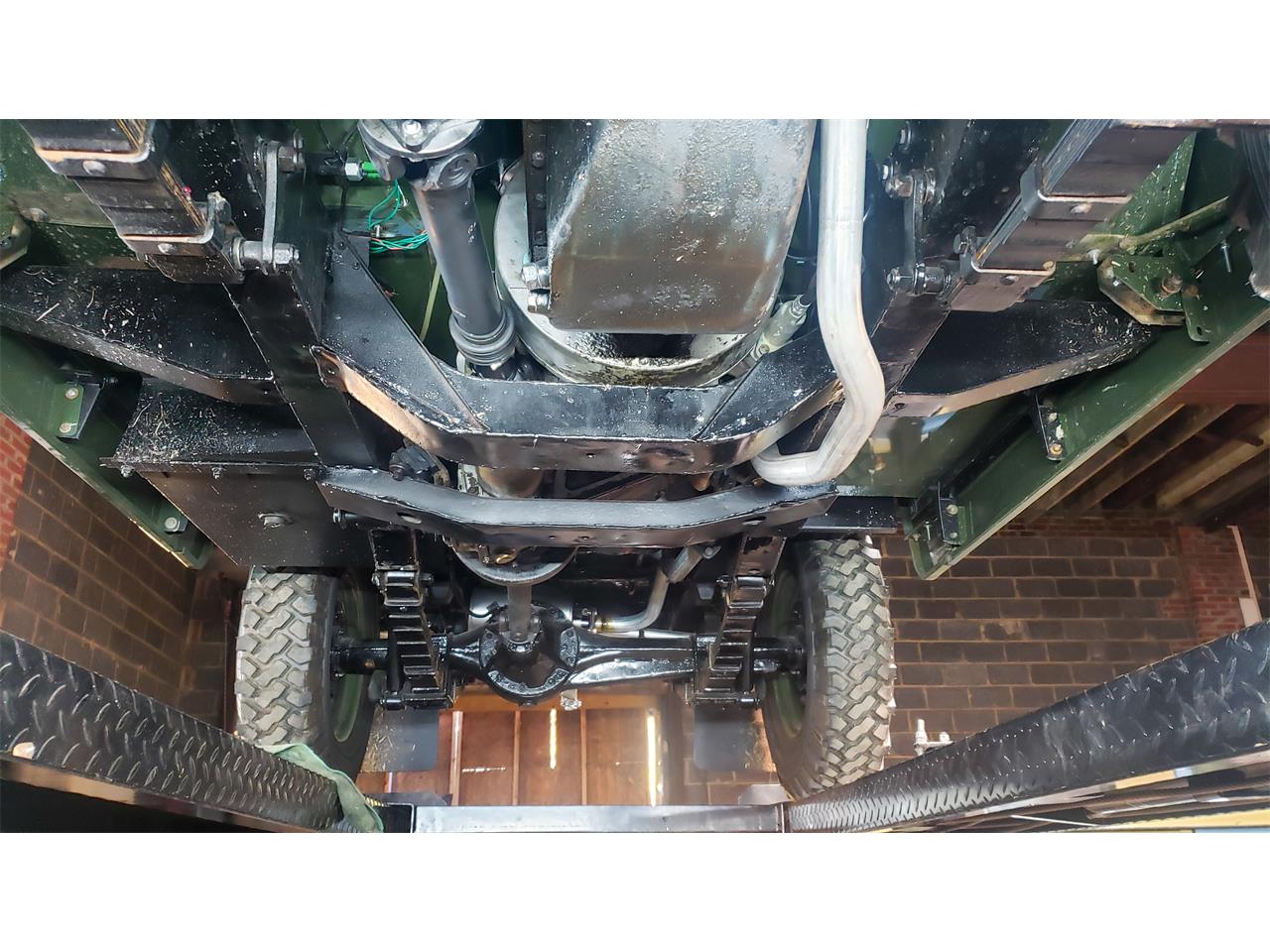 Land-rover-Series-iia-1969-Bronze-green-Elephant-hide-gray-1