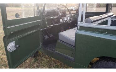 Land-rover-Series-iia-1969-Bronze-green-Elephant-hide-gray-9