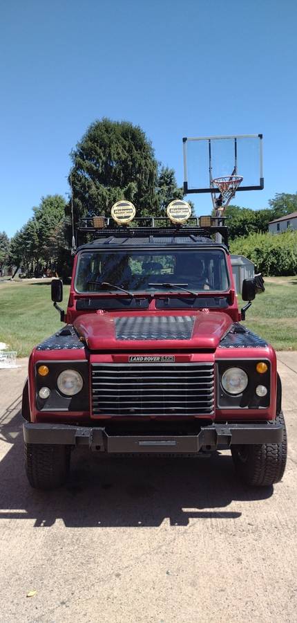 Land-rover-defender-110-diesel-1987-red-1