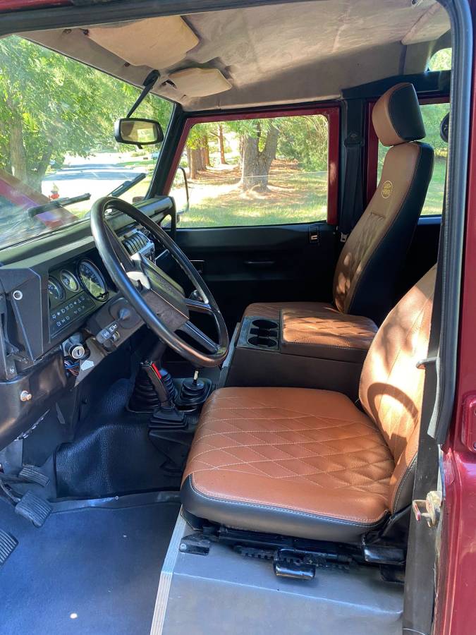 Land-rover-defender-110-diesel-1987-red-16