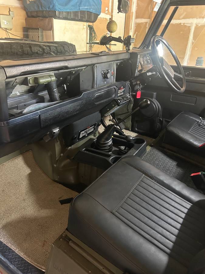 Land-rover-defender-110-diesel-1990-2