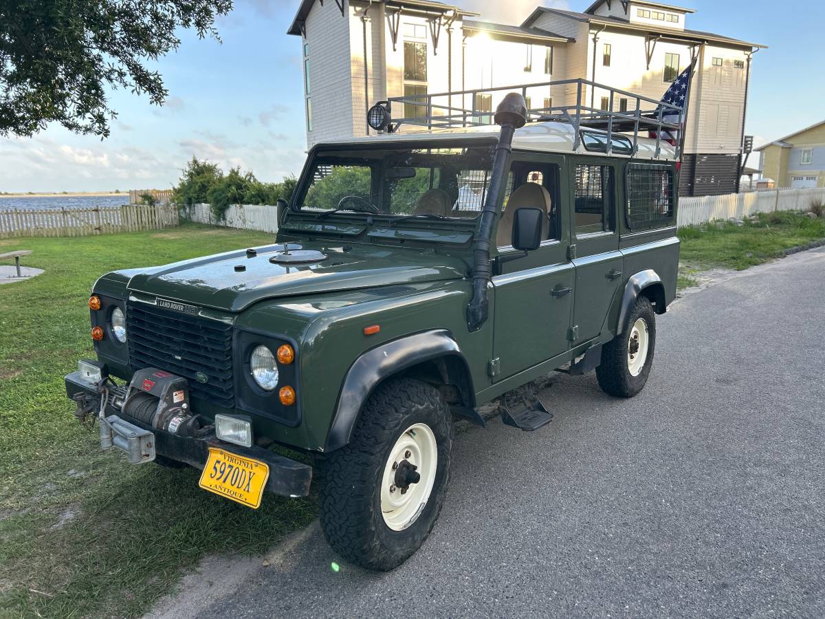Land-rover-defender-110-diesel-1990-green-3