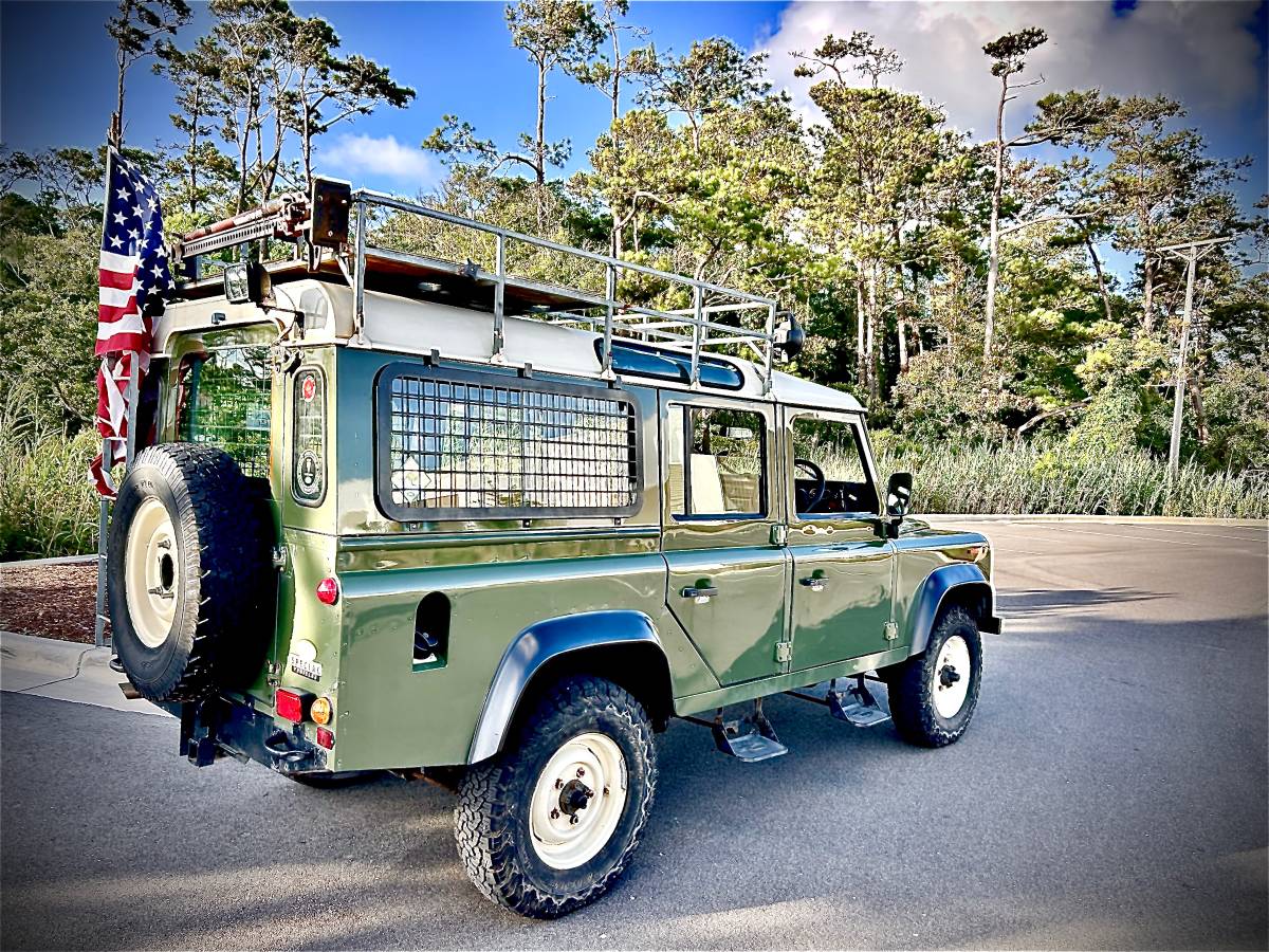 Land-rover-defender-110-diesel-1990-green-4